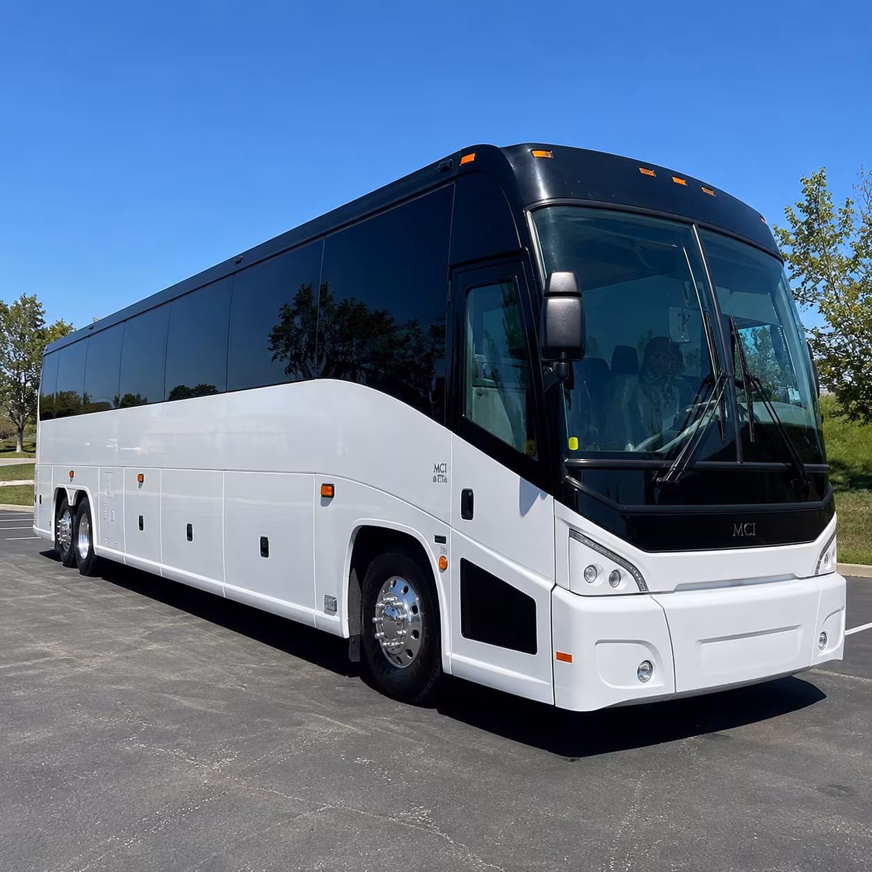 ski resort employee shuttles up little cottonwood and big cottonwood canyons